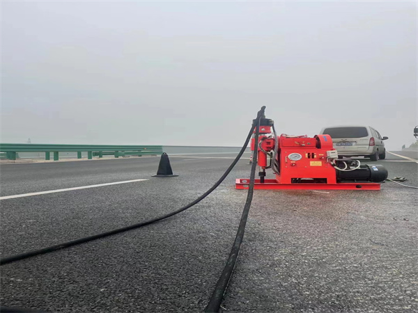 烟台马路路基路面开裂下沉注浆加固灌浆